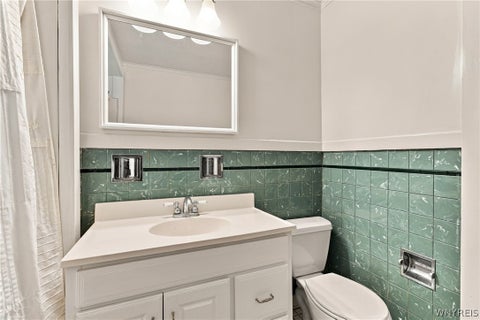 Tiny photo for 112 Ashland Avenue, Buffalo, NY 14222 (MLS # B1713794)