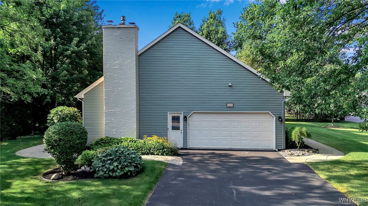 6280 Walnut Creek Drive