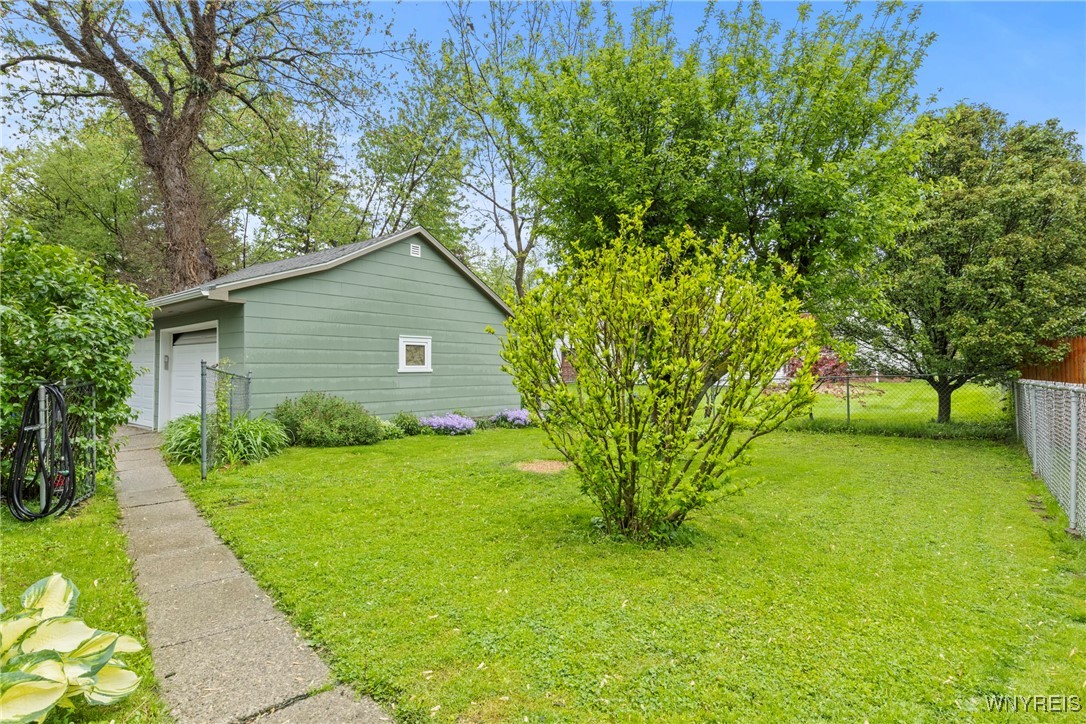 67 Miriam Avenue, Hamburg, New York image 16