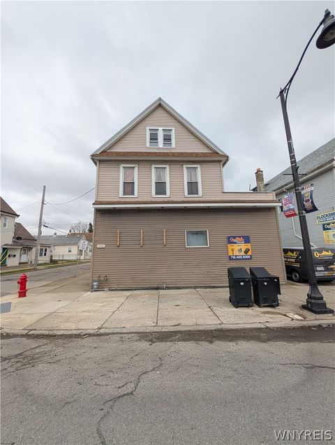 Multifamily For Sale - 1881 Clinton Street<br/> Buffalo, NY 14206