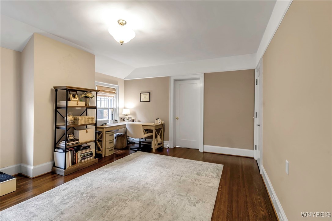 218 Linwood Avenue, Buffalo, New York image 34