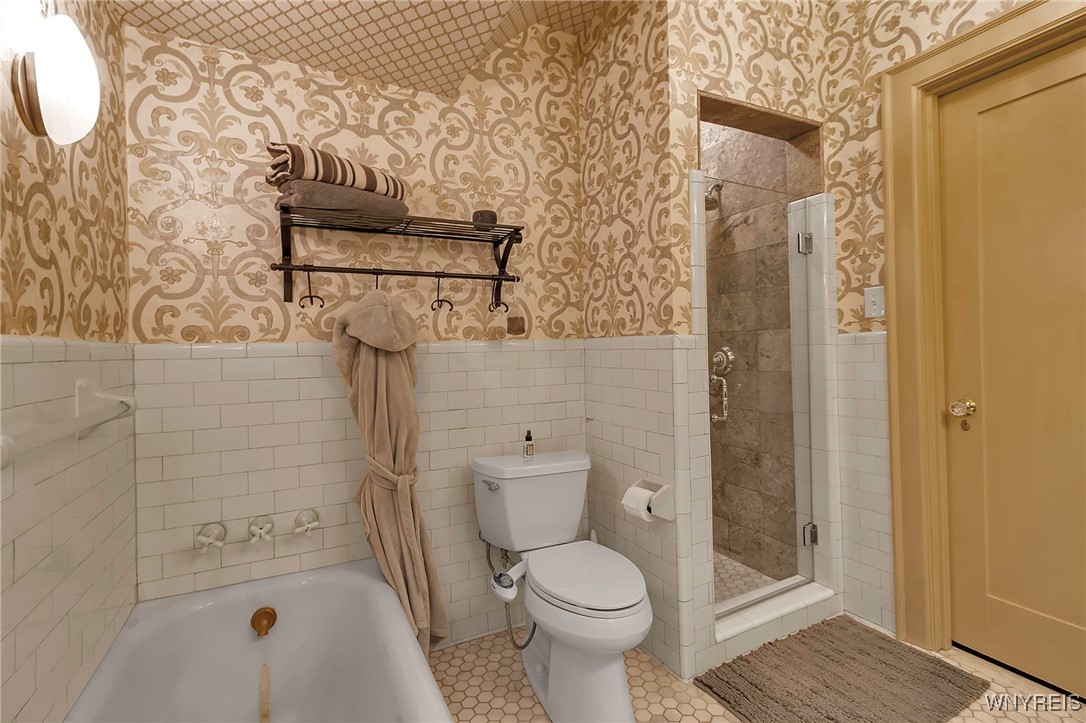 218 Linwood Avenue, Buffalo, New York image 30