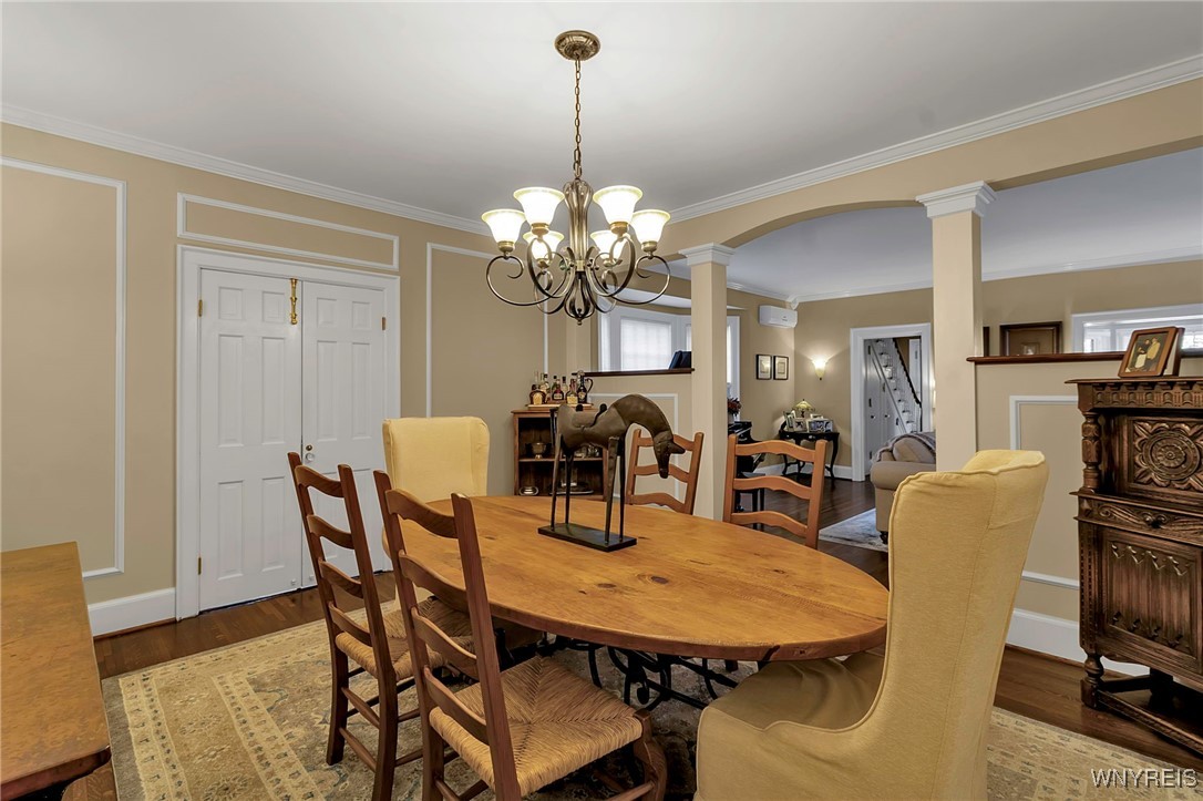 218 Linwood Avenue, Buffalo, New York image 13