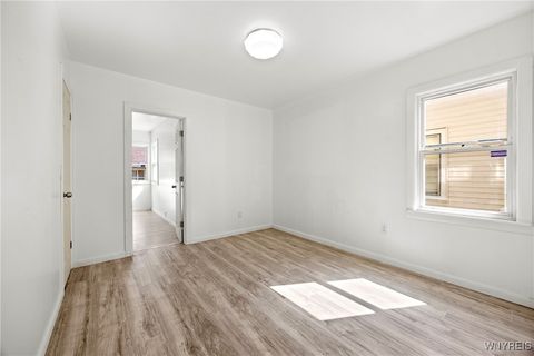 Tiny photo for 31 Chadduck Avenue, Buffalo, NY 14207 (MLS # B1660579)