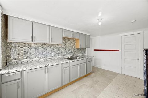 Tiny photo for 31 Chadduck Avenue, Buffalo, NY 14207 (MLS # B1660579)