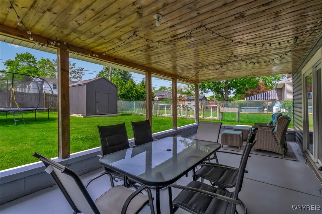169 Chestnut Hill Lane, Amherst, New York image 9