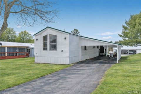 Mobile Home For Sale - 39 Green Valley Estates<br/> Cattaraugus County, Great Valley, NY 14741
