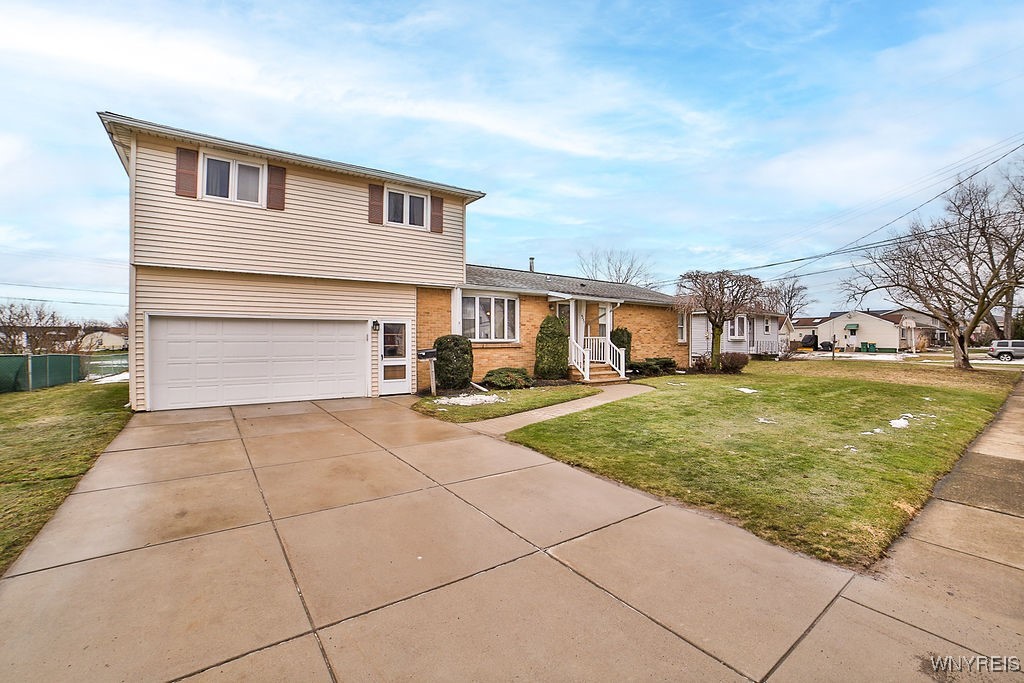 4257 Salem Drive, Hamburg, New York image 1