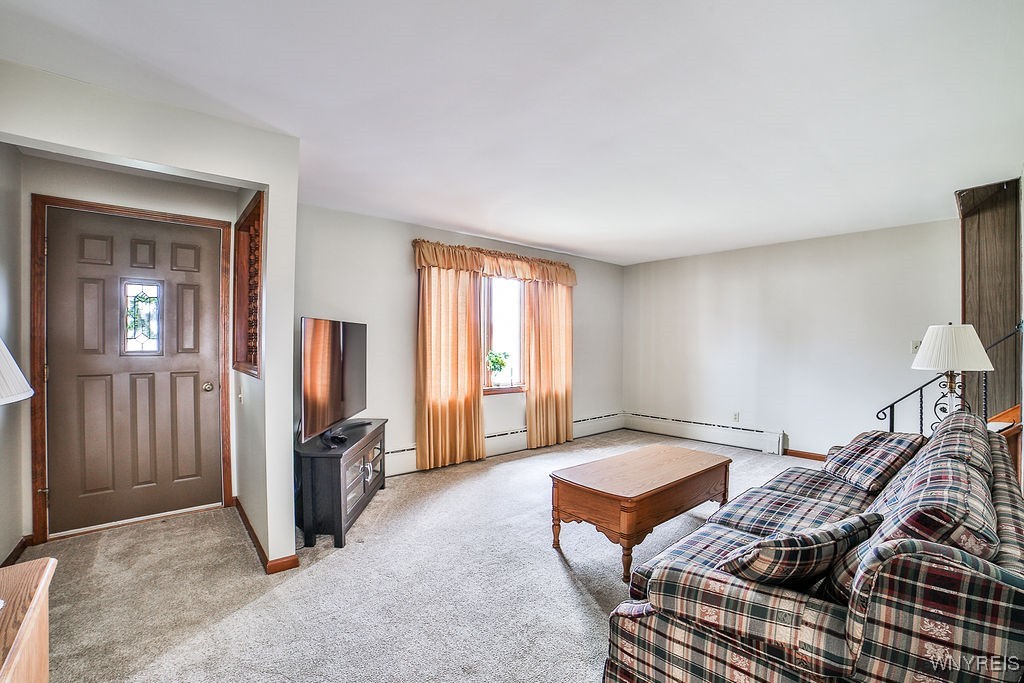 4257 Salem Drive, Hamburg, New York image 9