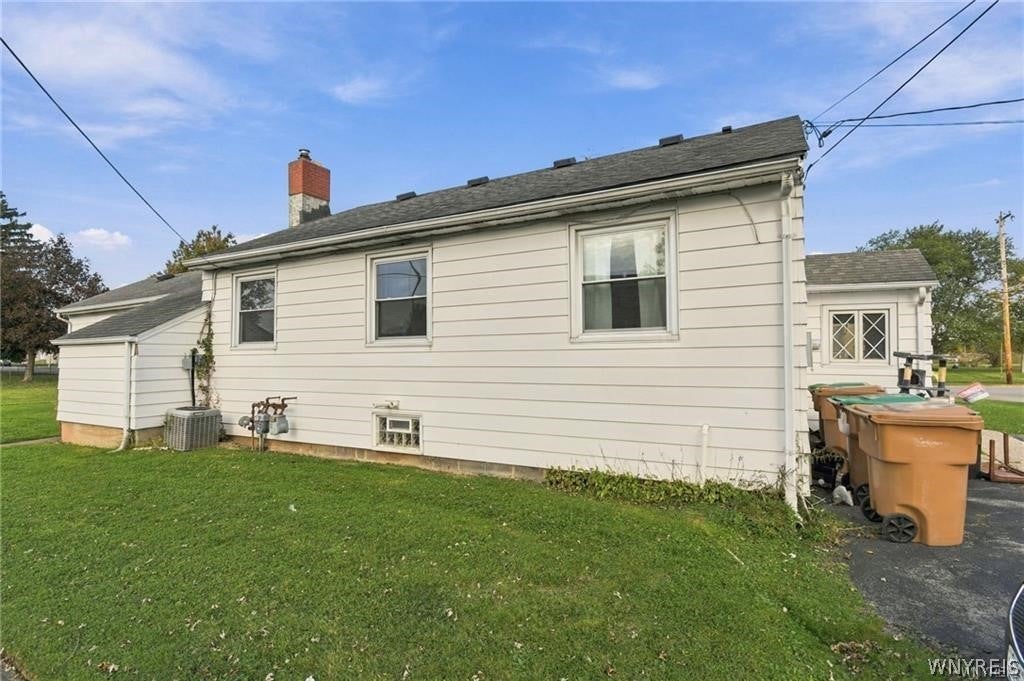 3 Redwood Drive