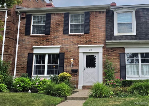 Photo of 98 Hickory Hill Road, Amherst, NY 14221 (MLS # B1704360)