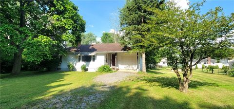 Photo of 33 Heim Road, Amherst, NY 14221 (MLS # B1625685)