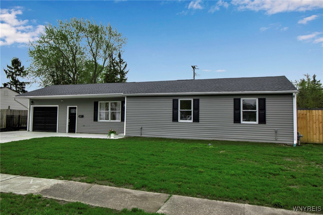 47 Donna Court, Cheektowaga, New York image 2