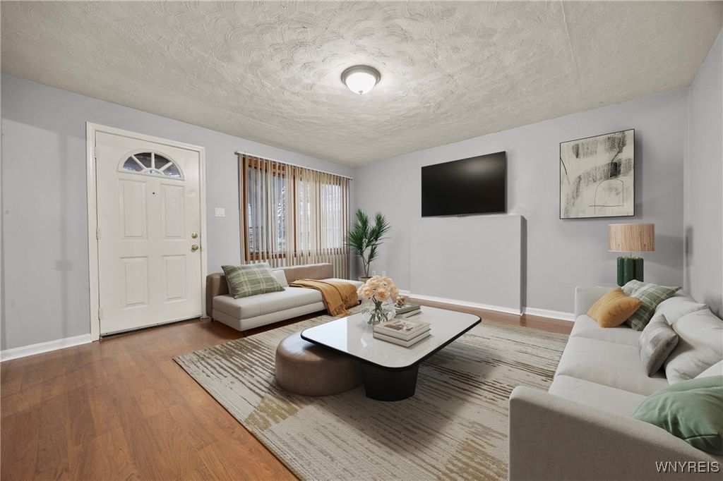 Photo of 3510 Chapin Avenue, Niagara Falls, NY 14301 (MLS # B1652830)