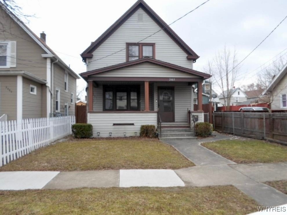 2483 Willow Avenue, Niagara Falls, New York image 2