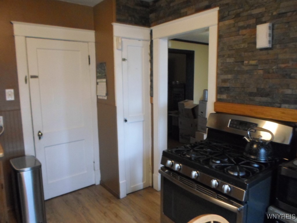 2483 Willow Avenue, Niagara Falls, New York image 8