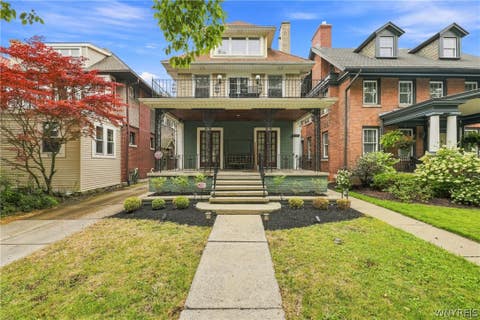 Photo of 546 Richmond Avenue, Buffalo, NY 14222 (MLS # B1705647)