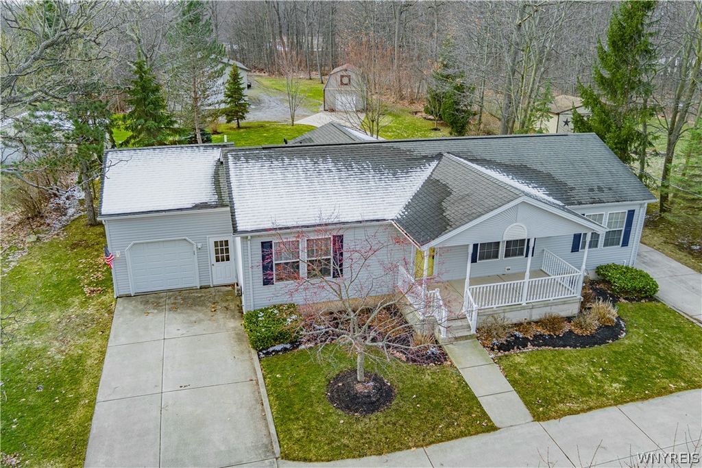 Photo of 4986 Shunpike Road, Cambria, NY 14094 (MLS # B1667431)