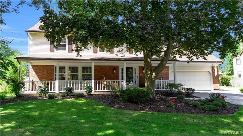 Photo of 164 Country Parkway, Amherst, NY 14221 (MLS # B1717659)