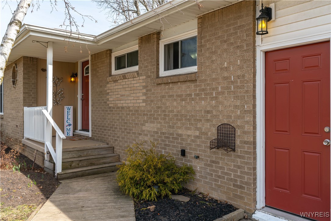 505 Central Avenue, Lancaster, New York image 2