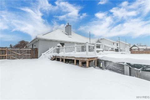 Tiny photo for 7054 Brian Lane, Wheatfield, NY 14304 (MLS # B1660629)