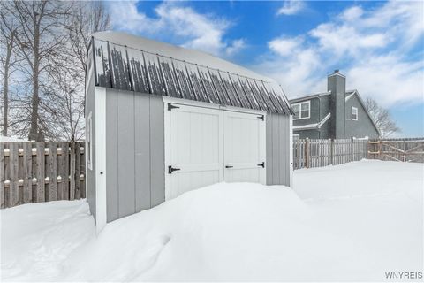 Tiny photo for 7054 Brian Lane, Wheatfield, NY 14304 (MLS # B1660629)