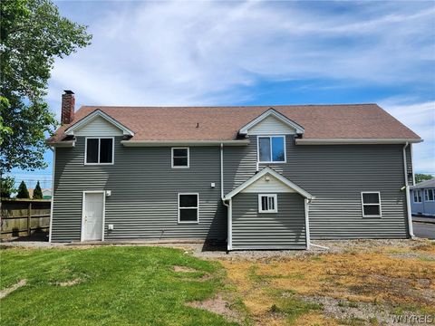 Tiny photo for 5834 S Transit Road, Lockport Town, NY 14094 (MLS # B1684809)