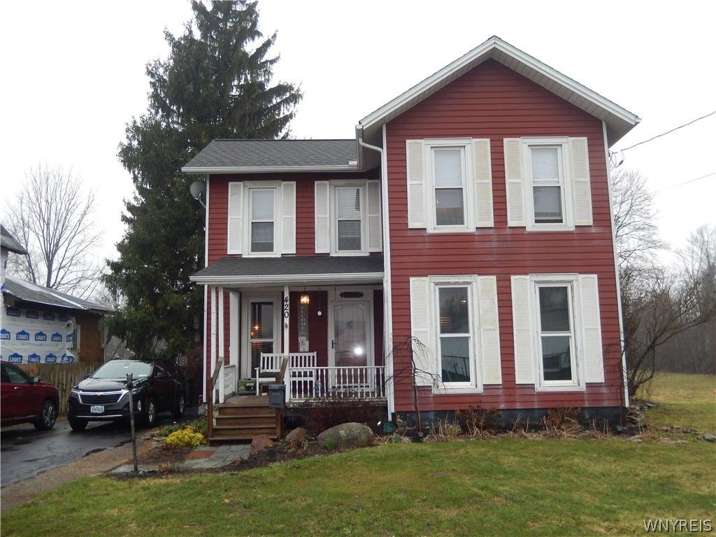 Photo of 420 Pleasant Avenue, Hamburg, NY 14075 (MLS # B1668105)