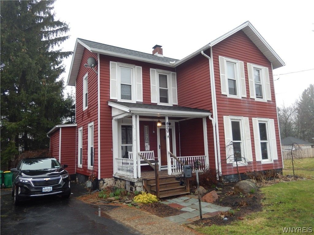 Photo of 420 Pleasant Avenue, Hamburg, NY 14075 (MLS # B1668105)