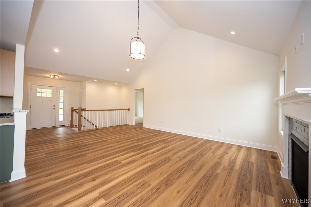 2536 Beverly Drive, Eden, New York image 9