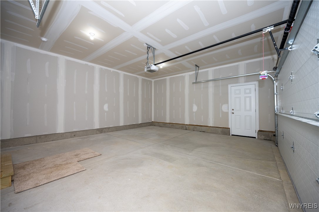 2536 Beverly Drive, Eden, New York image 32