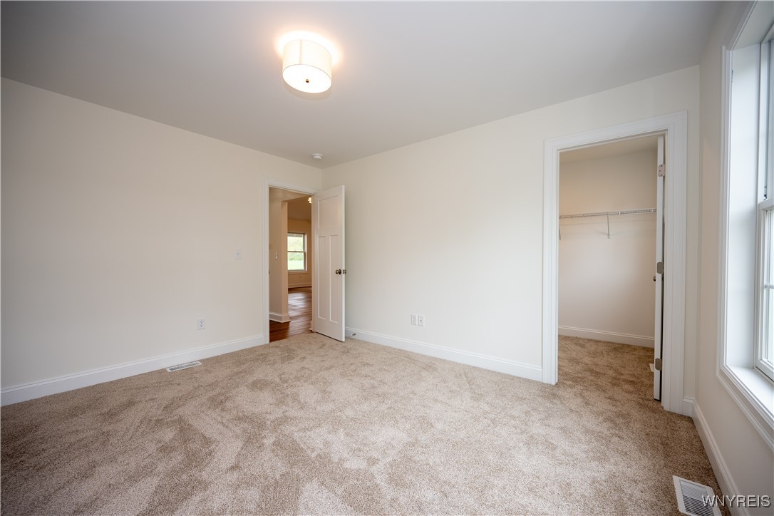 2536 Beverly Drive, Eden, New York image 12