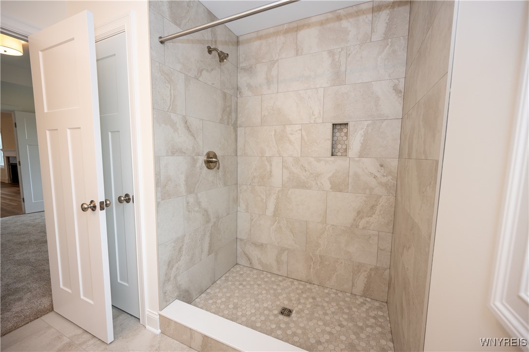 2536 Beverly Drive, Eden, New York image 30