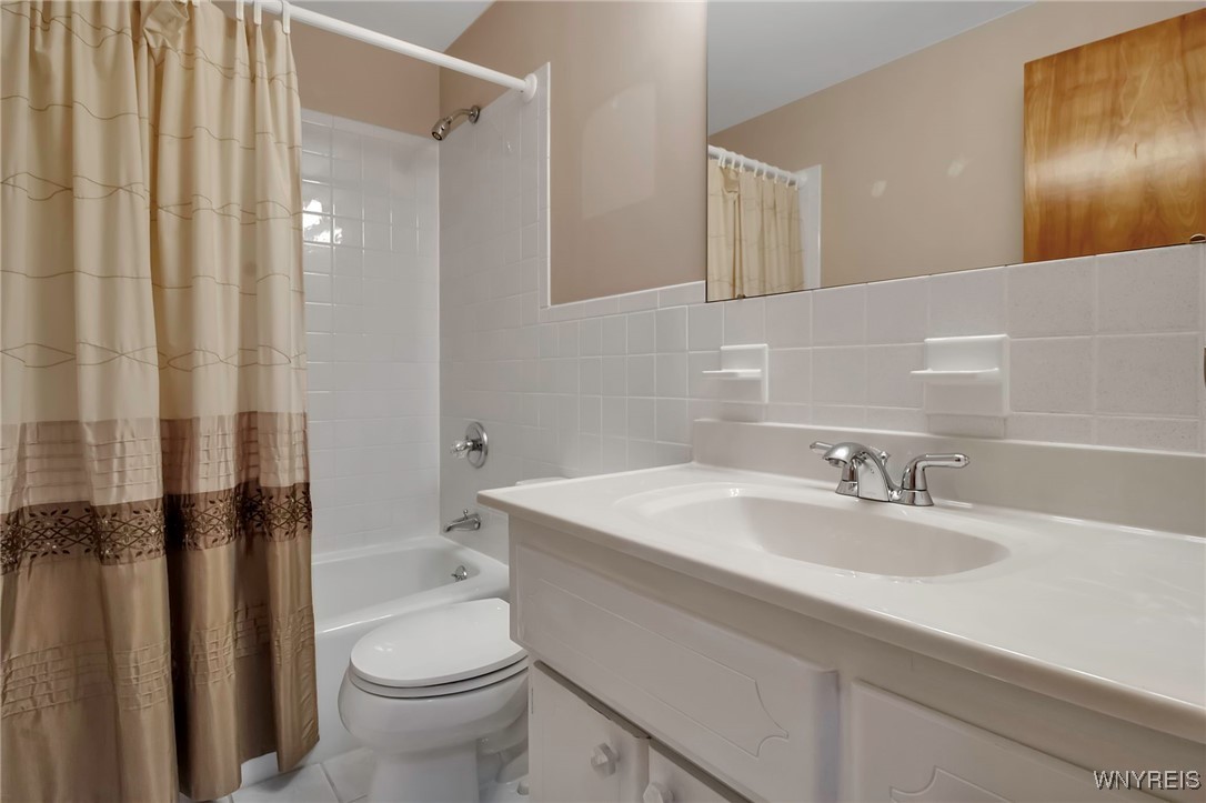 22 Forsythia Court, Orchard Park, New York image 43