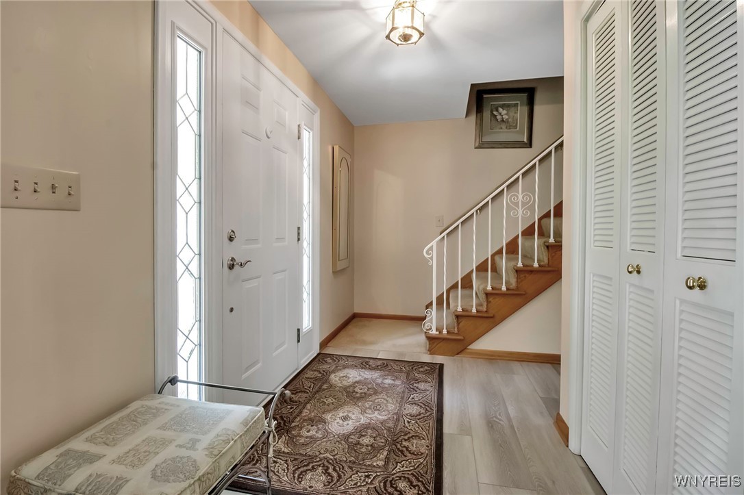 22 Forsythia Court, Orchard Park, New York image 14