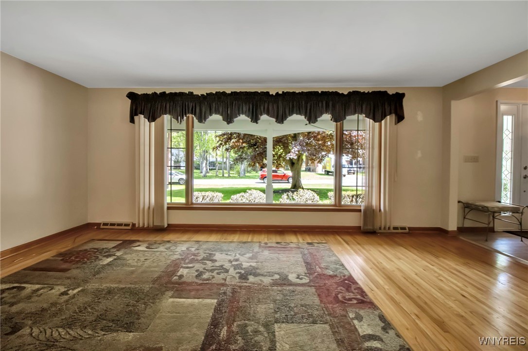 22 Forsythia Court, Orchard Park, New York image 19