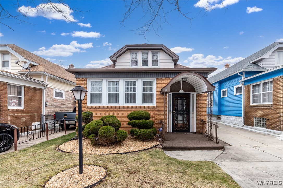 232 Millicent Avenue, Buffalo, New York image 1