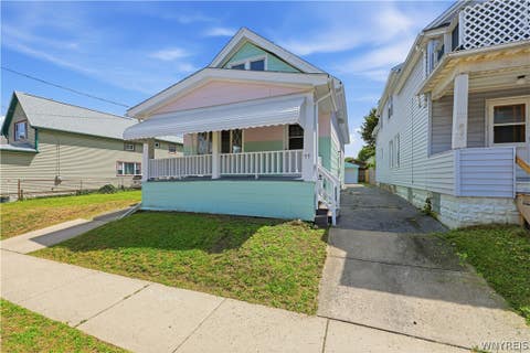 Tiny photo for 77 Harlem Road, West Seneca, NY 14224 (MLS # B1708599)