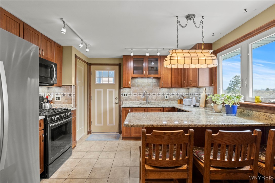 94 Crestview Avenue, Cheektowaga, New York image 9