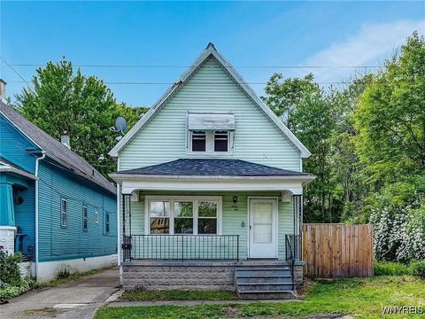 Photo of 66 Schmarbeck Avenue, Buffalo, NY 14212 (MLS # B1657367)