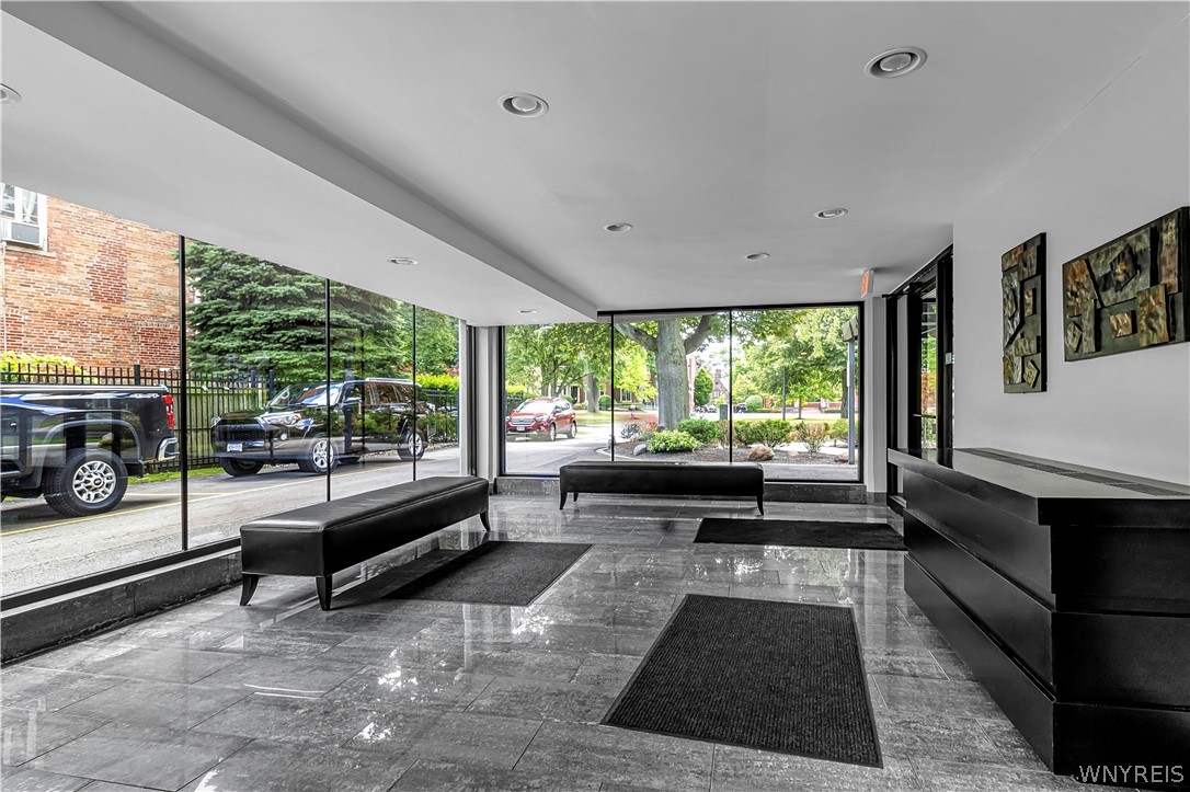 849 Delaware Avenue 406