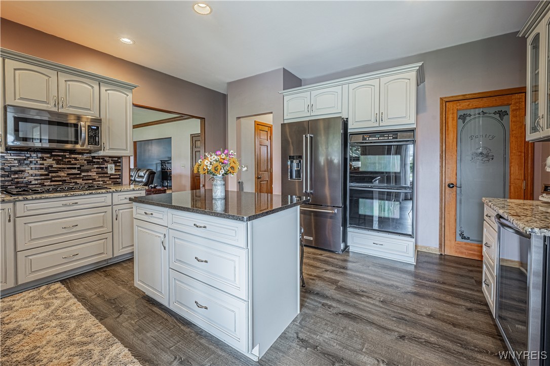 2575 Fuller Road, Newfane, New York image 16