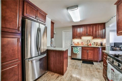 Tiny photo for 4821 Harlem Road, Amherst, NY 14226 (MLS # B1654031)