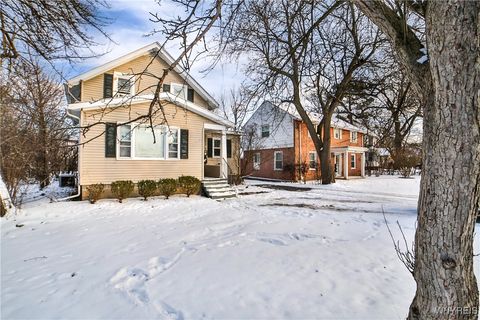 Tiny photo for 4821 Harlem Road, Amherst, NY 14226 (MLS # B1654031)