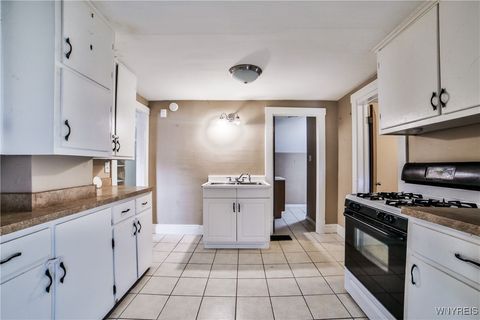 Tiny photo for 4821 Harlem Road, Amherst, NY 14226 (MLS # B1654031)