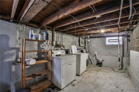 Tiny photo for 4821 Harlem Road, Amherst, NY 14226 (MLS # B1654031)