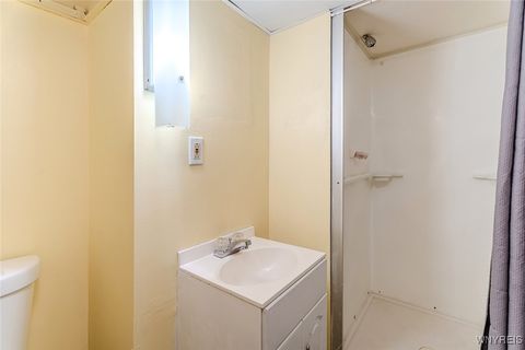 Tiny photo for 4788 Mapleton Road, Pendleton, NY 14094 (MLS # B1648676)