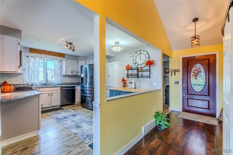 Tiny photo for 4788 Mapleton Road, Pendleton, NY 14094 (MLS # B1648676)