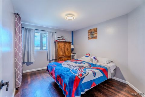 Tiny photo for 4788 Mapleton Road, Pendleton, NY 14094 (MLS # B1648676)