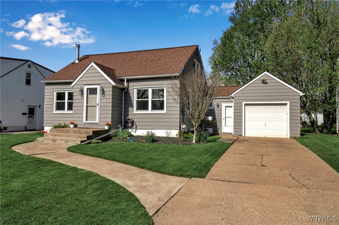 172 S Huxley Drive, Cheektowaga, New York image 3